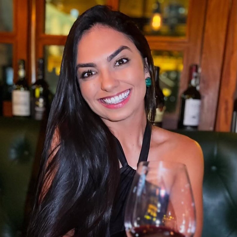 Grasielle Martins Queiroz